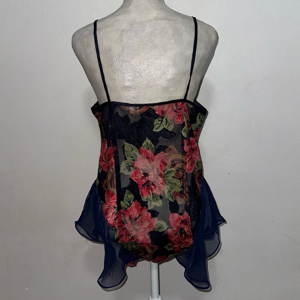 Vintage Victoria’s Secret Floral Bodysuit - Picture 6 of 10